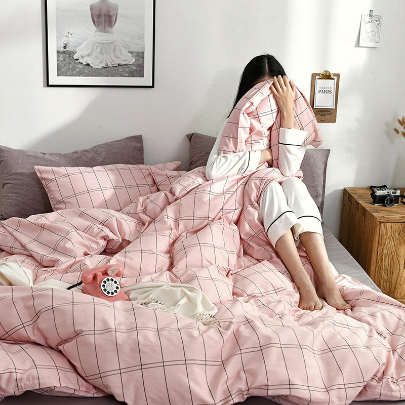 Fabriqué en Chine Textile à la maison 4 pièces King Bed pour le linge de lit en coton à la maison